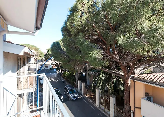 Near The Port Daire Cala Gonone