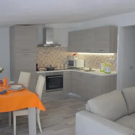 Apartment Near The Port *