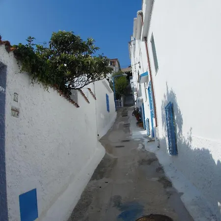 Near The Port Lejlighed *