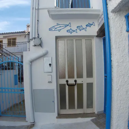 Apartment Near The Port