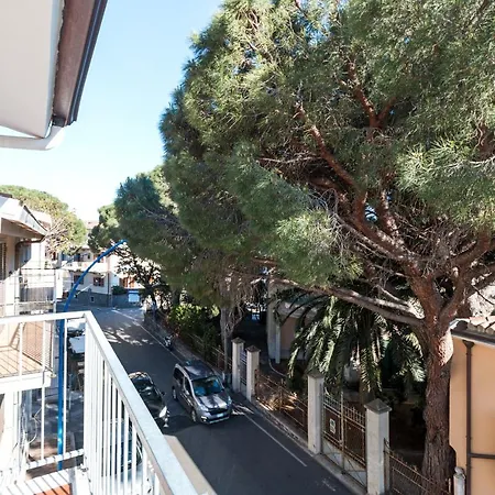 Near The Port Apartment Cala Gonone