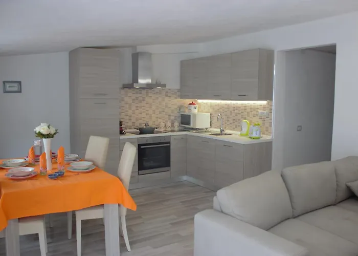 Apartman Near The Port *