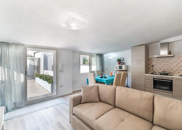 Apartman Near The Port *